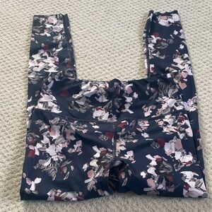 Athleta Navy Floral Print Leggings, size xs